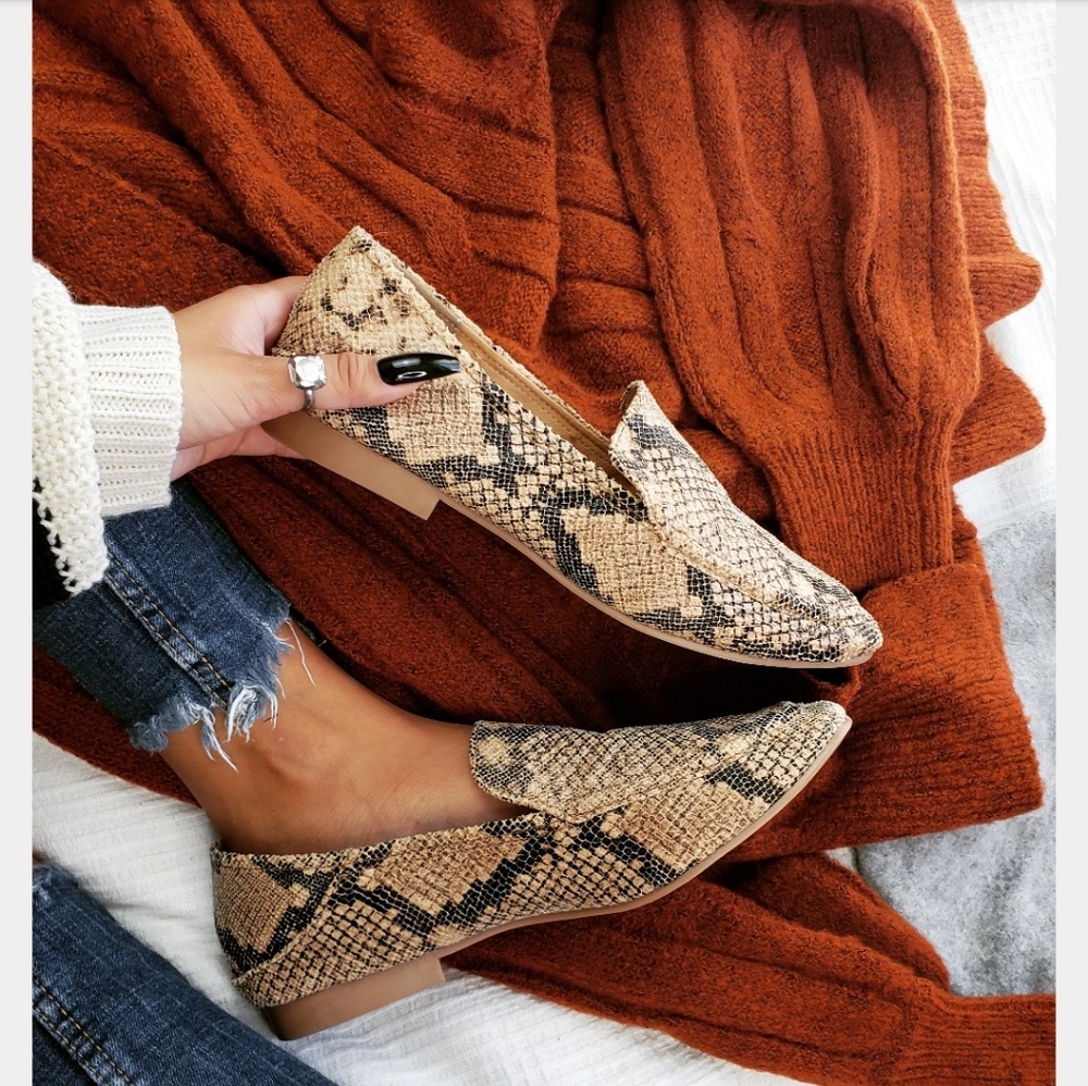 🚨LAST//Fall Favorite Collection//Snake print Flat - Picture 2 of 8